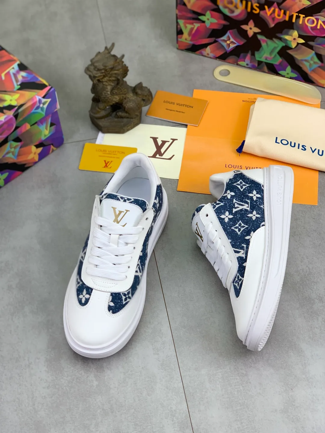 Men's men's shoes💰P520💰[New model]🆘High quality cowhide [Louis Vuitton]LV official website latest model🎁casual and fashionable men's shoes👟hot style💥simple and elegant style, exclusive for trendy men. Unique official website latest brand elements👑original decoration, fashionable and generous, the fabric is made of original denim➕comfortable and breathable mesh lining➕cow leather feet ✅The official website specifies wear-resistant casual outsole, the classic model is taken in real life🎬Color: 5⃣️colors available😍Number of codes: 38-44 Full set of packaging
